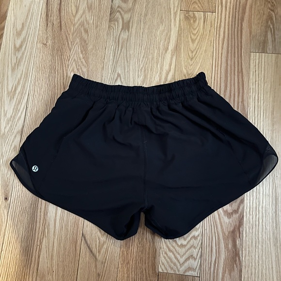 Lululemon black hotty hot shorts - Picture 2 of 3